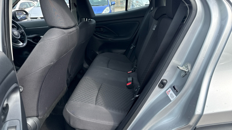 Toyota Yaris Cross 1.5 Hybrid Icon 5dr CVT Hybrid Estate